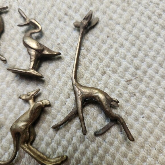 Lot 5 Vintage Brass Figurines Miniature Mini Figures Folk Art Giraffe Kangaroo - Picture 4 of 8